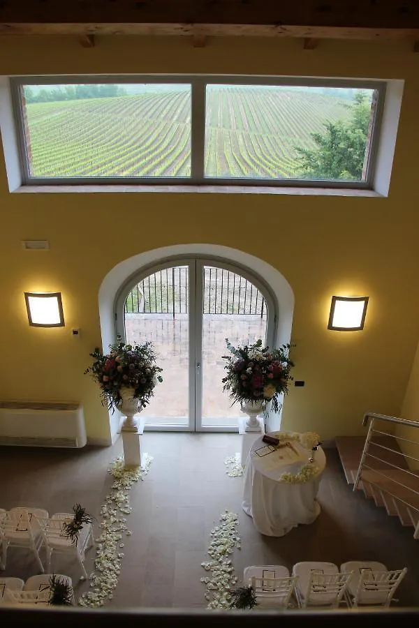 Farm stay Agriturismo Terra Rossa Valiano